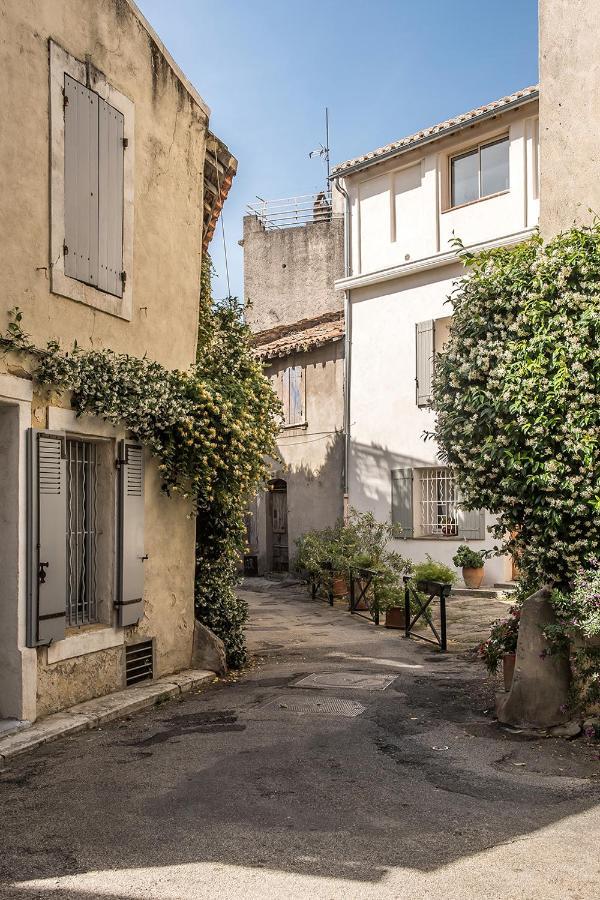 Arles Maison Petite Roquette Et Garage Ngoại thất bức ảnh